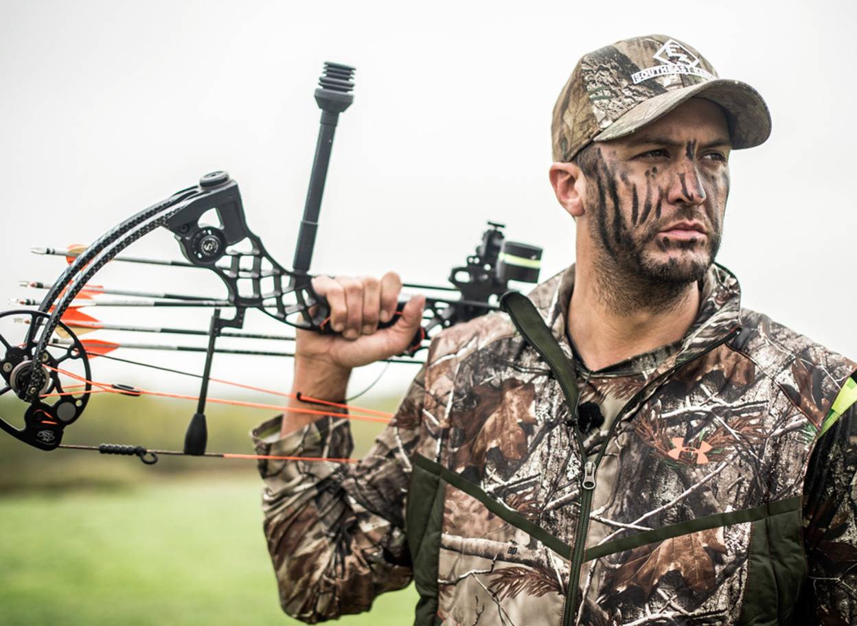 luke bryan bow hunting