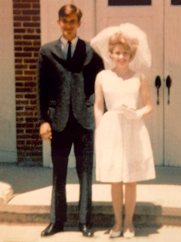 dolly parton and carl dean wedding day