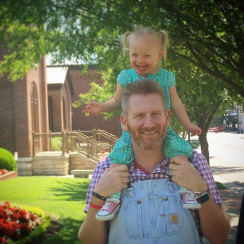 rory and indy feek piggyback ride