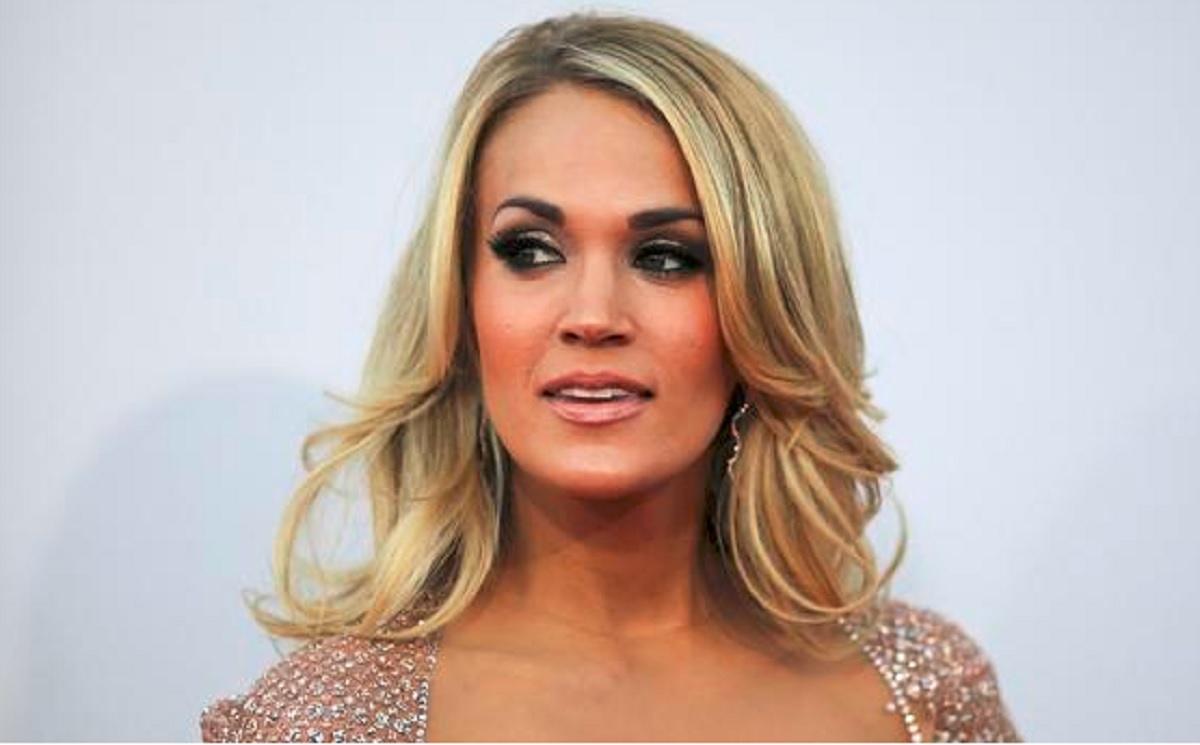 Carrie Underwood AMAs