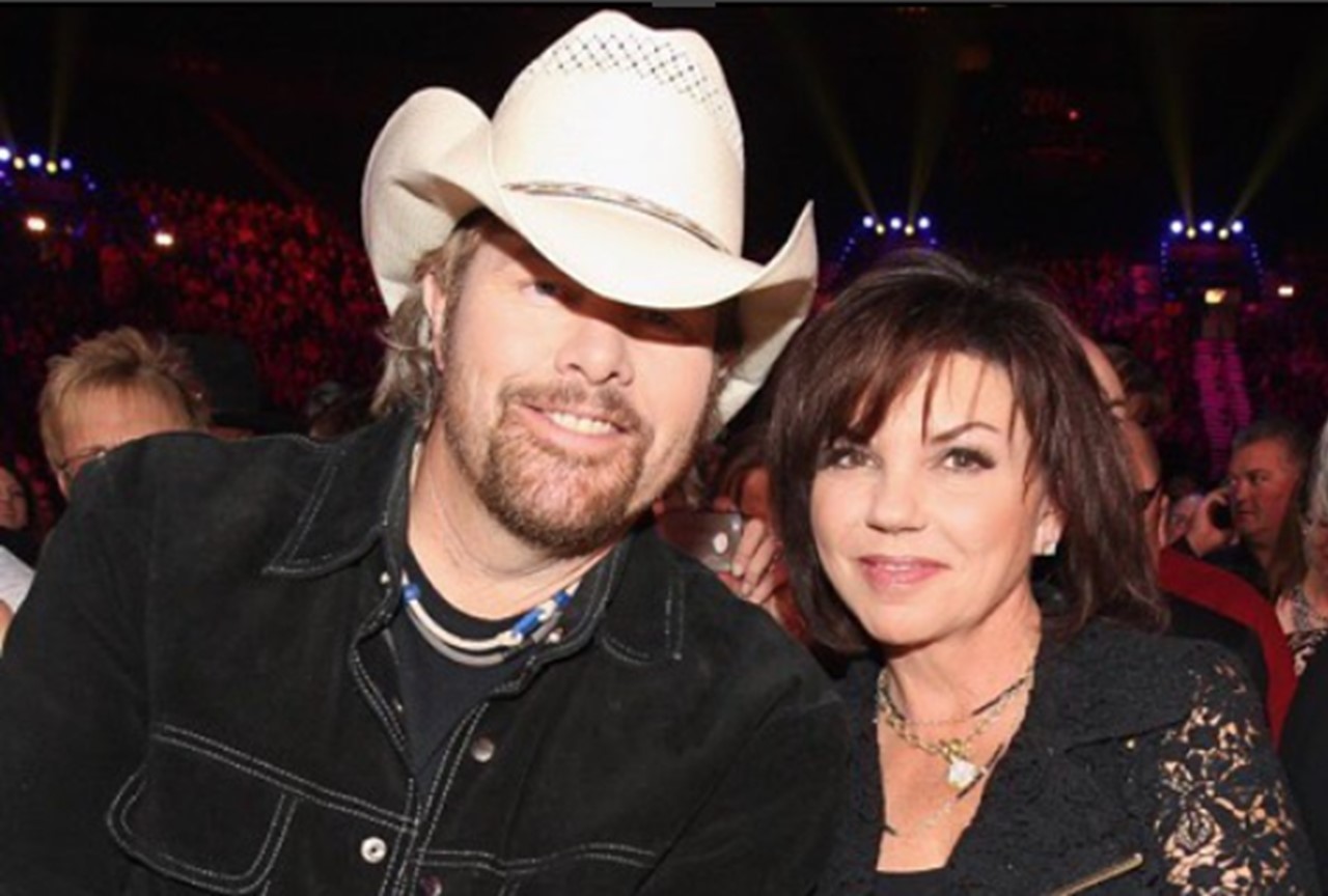 Toby Keith met mooie, vrouw Tricia Covel 