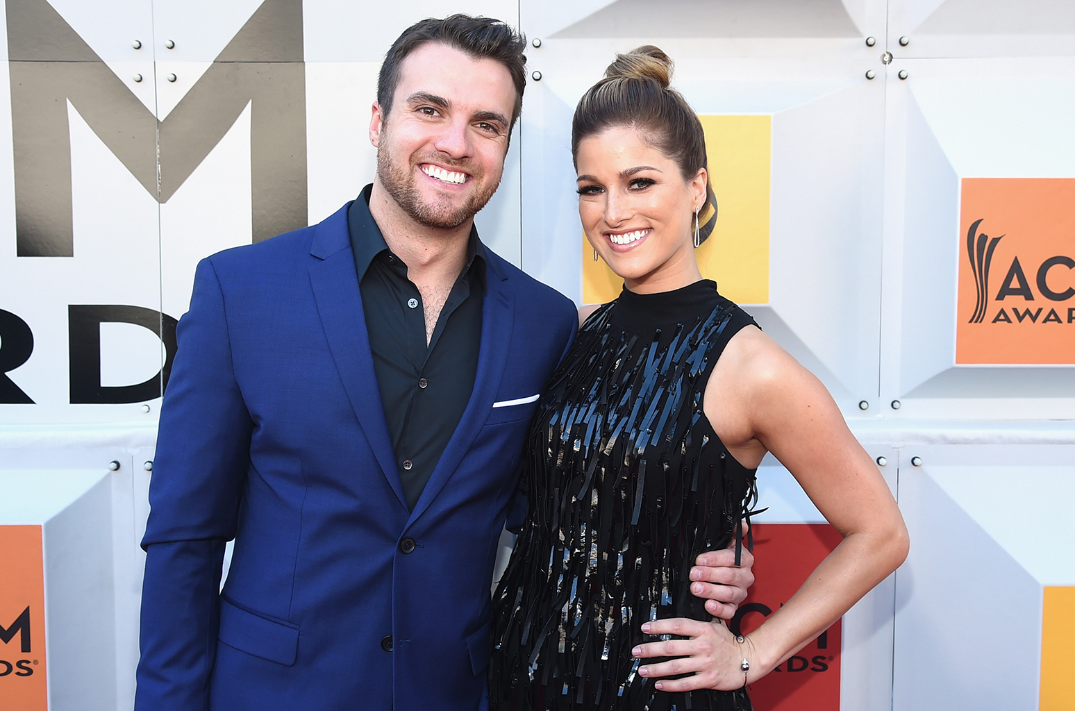 Cassadee Pope & Rian Dawson Call Off Engagement - Country Fancast