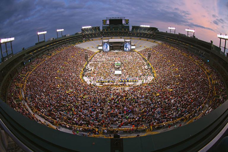 Kenny Chesney Lambeau Seating Chart