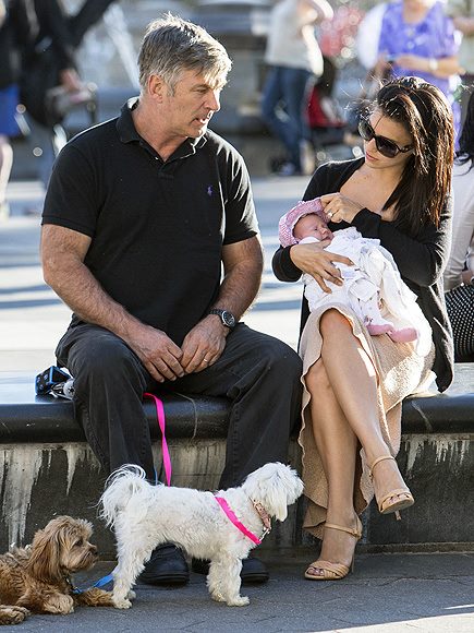 Alec Baldwin takes a break with wife Hilaria, baby Carmen, and their pups! I genuinely hope being married to a yoga maven and having a…