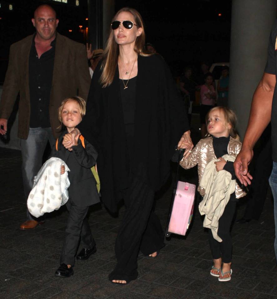 Angelina Jolie was spotted at LAX with all six of her kiddos. The brood is heading to Australia since Angie is filming there. Knox and…