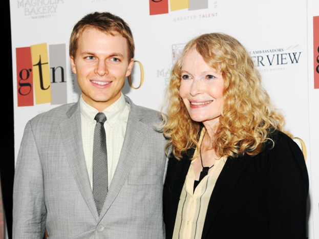 Whoa. Whoa. WHOA. Mia Farrow’s hot son, Ronan Farrow, might actually be the spawn of crooner Frank Sinatra not Woody Allen. He does look a…