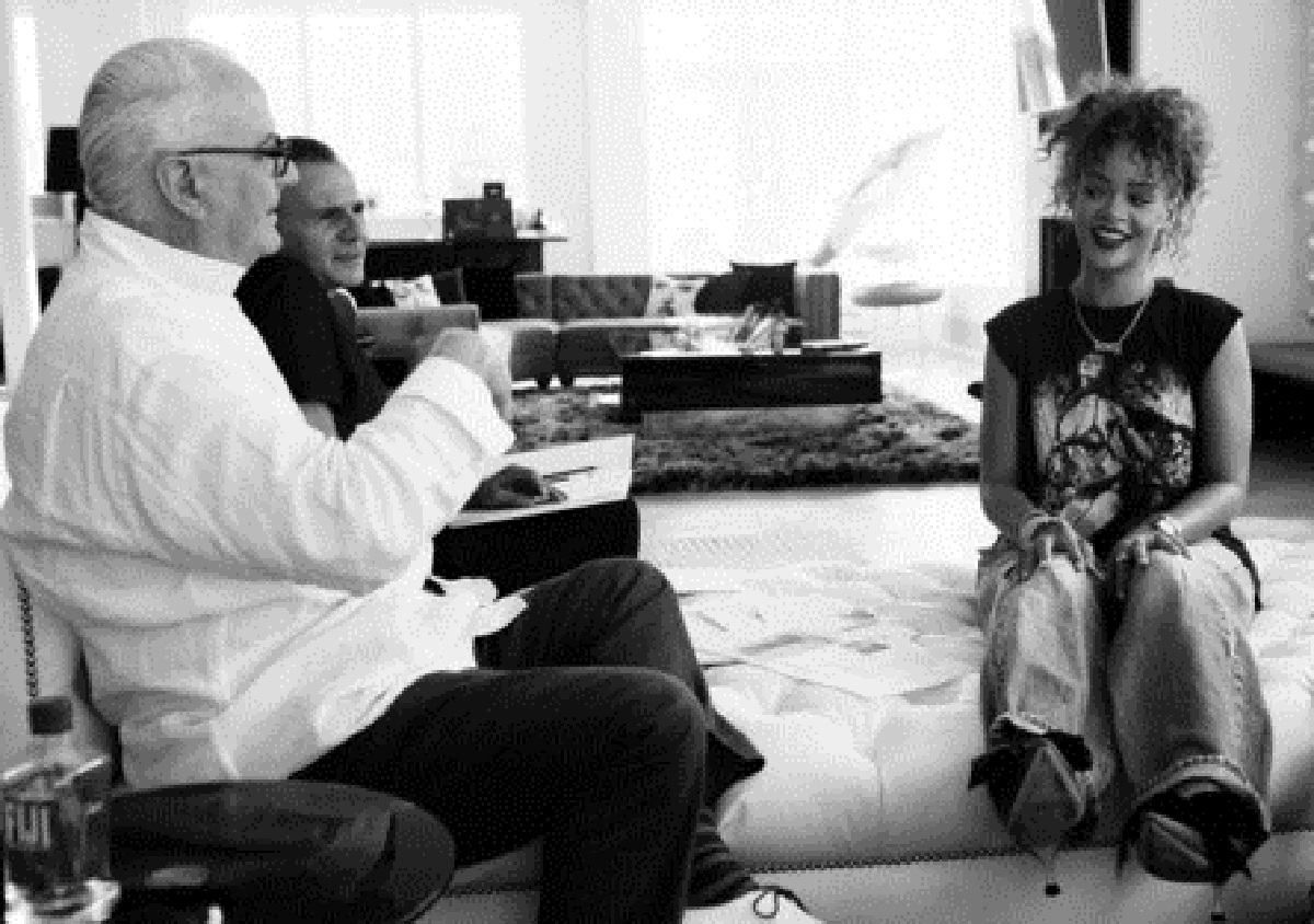 Rihanna announces Manolo Blahnik Collaboration