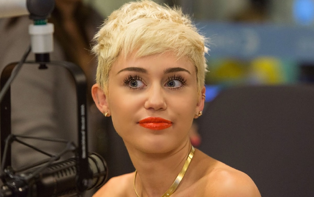 Wildest Miley Cyrus Videos - Celeb Bistro