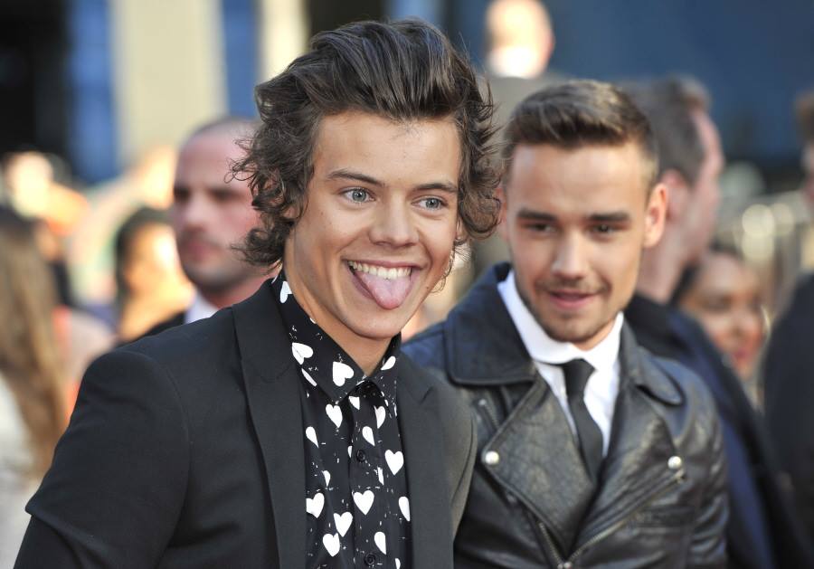 Fans, caption this silly photo of One Direction’s Harry Styles!