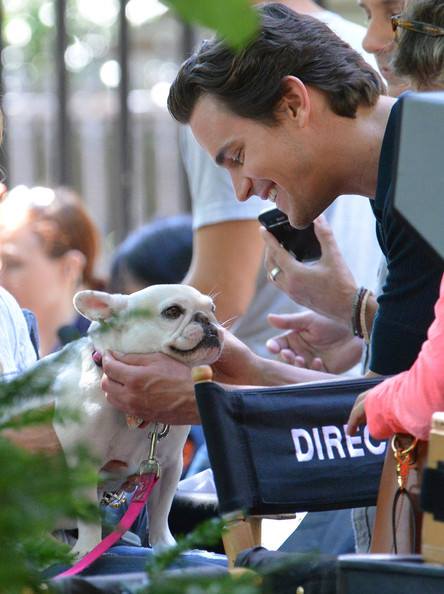 Studly actor Matt Bomer makes a furry friend on the set of ‘White Collar.’ LOVE.