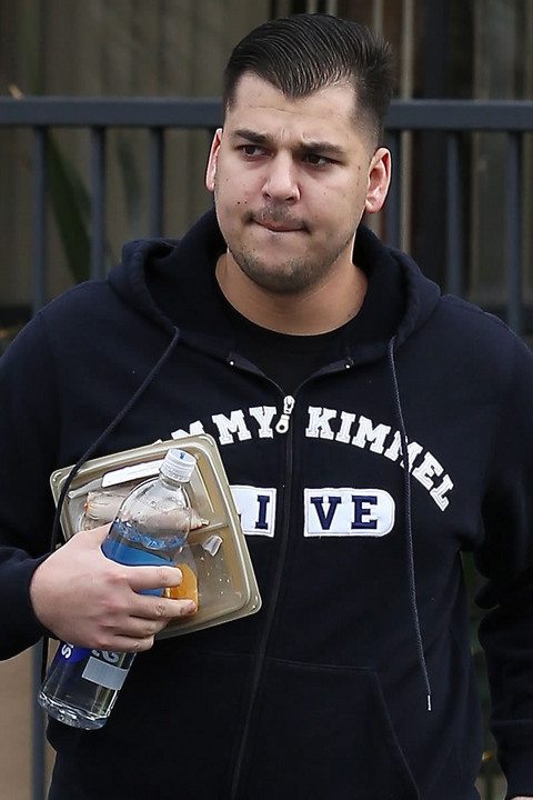 Rob Kardashian Opens Up About Weight Struggle