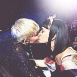 Lovers' quarrel? Katy Perry, Miley Cyrus fight post-make out
