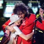 Miley Cyrus: Flaming Lips & the Tat Cat