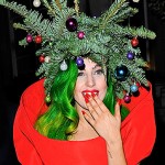 Lady Gaga 'Spruces Up' her look: O'Gaga Tree, O'Gaga Tree...