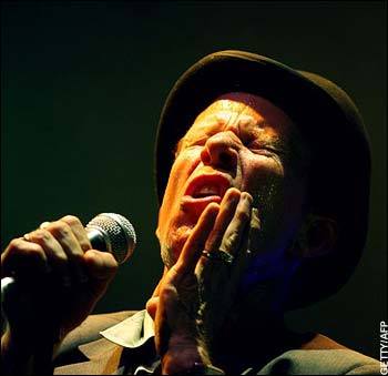 Tom Waits did not disappoint fans during his set at the Bridge School concert, his first in five years … Read the review here: