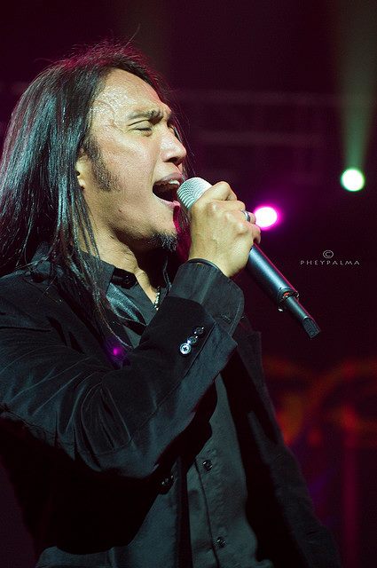 Journey donates $350,000 for typhoon relief … Lead singer and Philippines native Arnel Pineda tells his countrymen ‘Don’t stop believing,