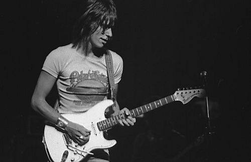 45 years ago Jeff Beck released the album ‘Truth’ which introduced the world to Rod Stewart and Ronnie Wood … Read here why Beck and