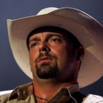 Country singer Chris Cagle has been arrested on suspicion of driving while intoxicated. Read more: