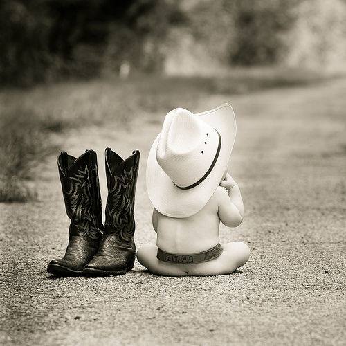 There’s a new country baby on the way! Find out which country star hopes to add a baby boy to the family this summer