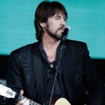Country singer releasing new hip-hop version of his biggest hit?  Read more:
