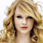 Did you see Taylor Swift Perform “Money on My Mind” with Sam Smith?? Click here: