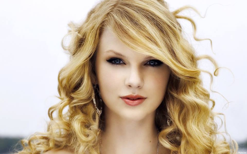 Did you see Taylor Swift Perform “Money on My Mind” with Sam Smith?? Click here: