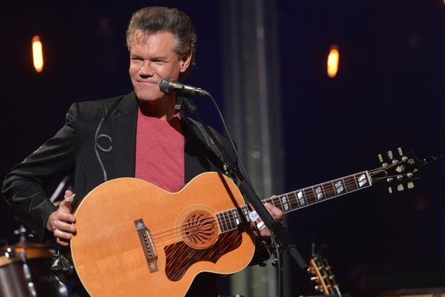 Fantastic news for Randy Travis fans! He’s appeared in public for the first time since his illness. Read more: