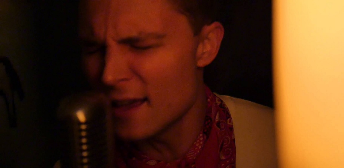 Watch Frankie Ballard’s music video for “It All Started with a Beer” . . .