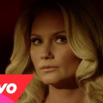 Jennifer Nettles released her album 