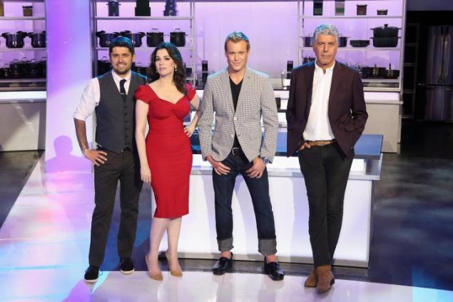 ABC’s new TV show The Taste is like a parody of The Voice, except there are no revolving chairs. Instead, the judges  are handed a single