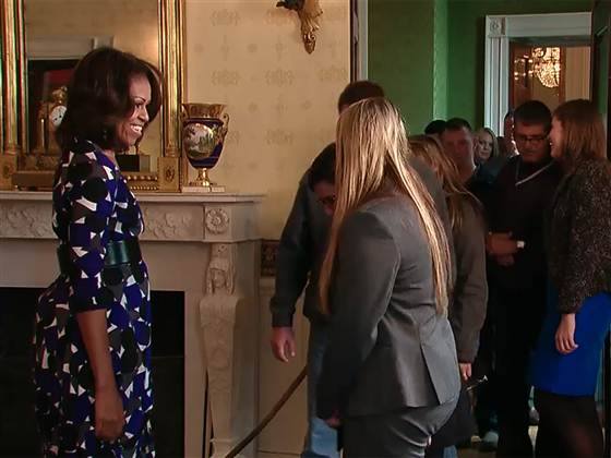 Surprise! Michelle Obama welcomes guests as White House tours resume! Click here to read the details!: