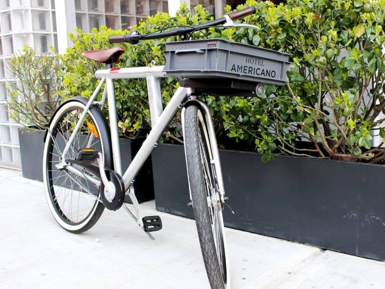 Hotels around the globe started offering bikes as site-seeing amenities years ago. But recently, the trend has gotten a dose of style as