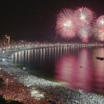 This all-white party in Rio de Janeiro on New Year's Eve looks pretty amazing: