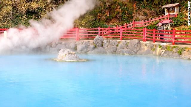 The 8 fiery ‘hells’ of Beppu, Japan’s hot spring capital, click here: