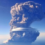 Woah! Check out this Indonesian volcano which caused lots of trouble for travel in that part of the world!