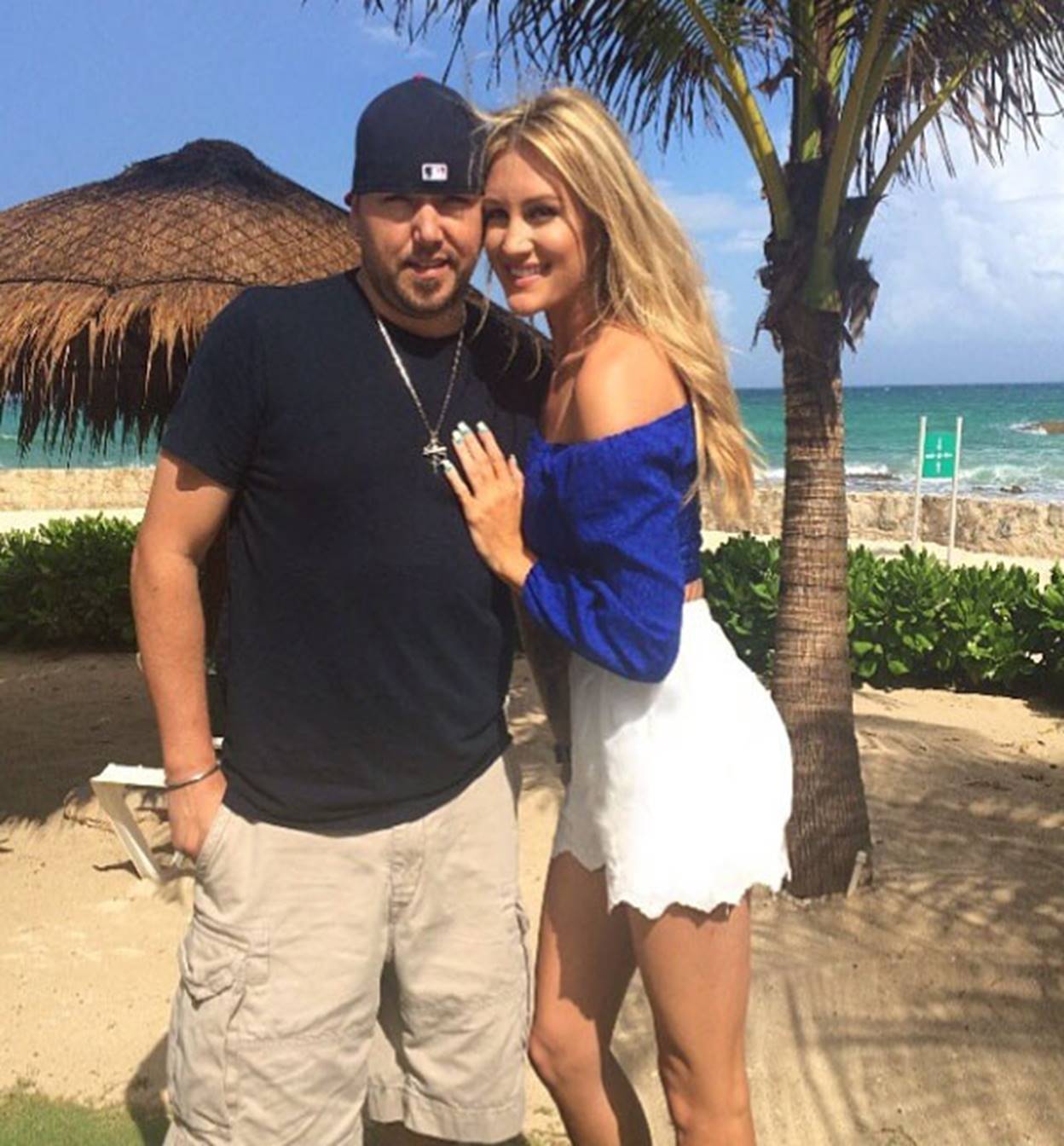 Jason Aldean and wife Brittany Kerr
