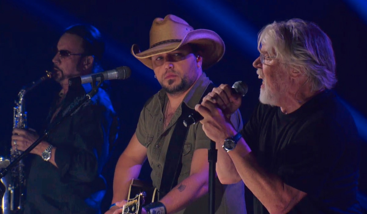 Jason Aldean and Bob Seger perform “She’s Country” on CMT Crossroads