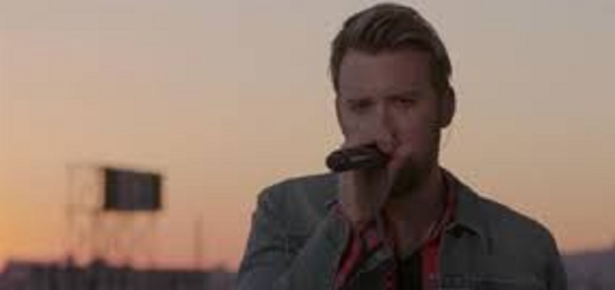 Charles Kelley Lonely Girl (Music Video and Lyrics)