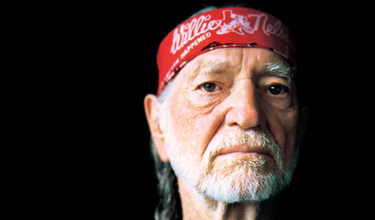 Willie Nelson Whiskey River (Video and Lyrics)