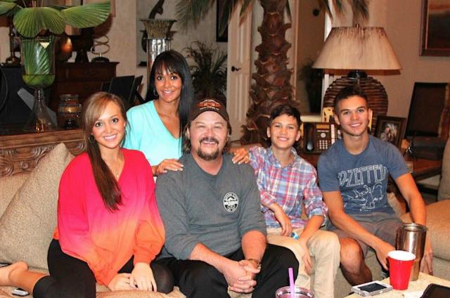 Meet Travis Tritt's Wife, Theresa Nelson