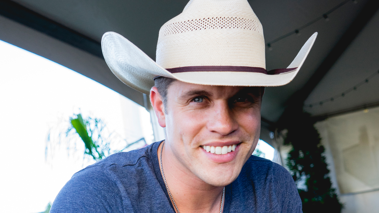 Dustin Lynch Bonds With Country Artists At Annual Opry Hunt Camp