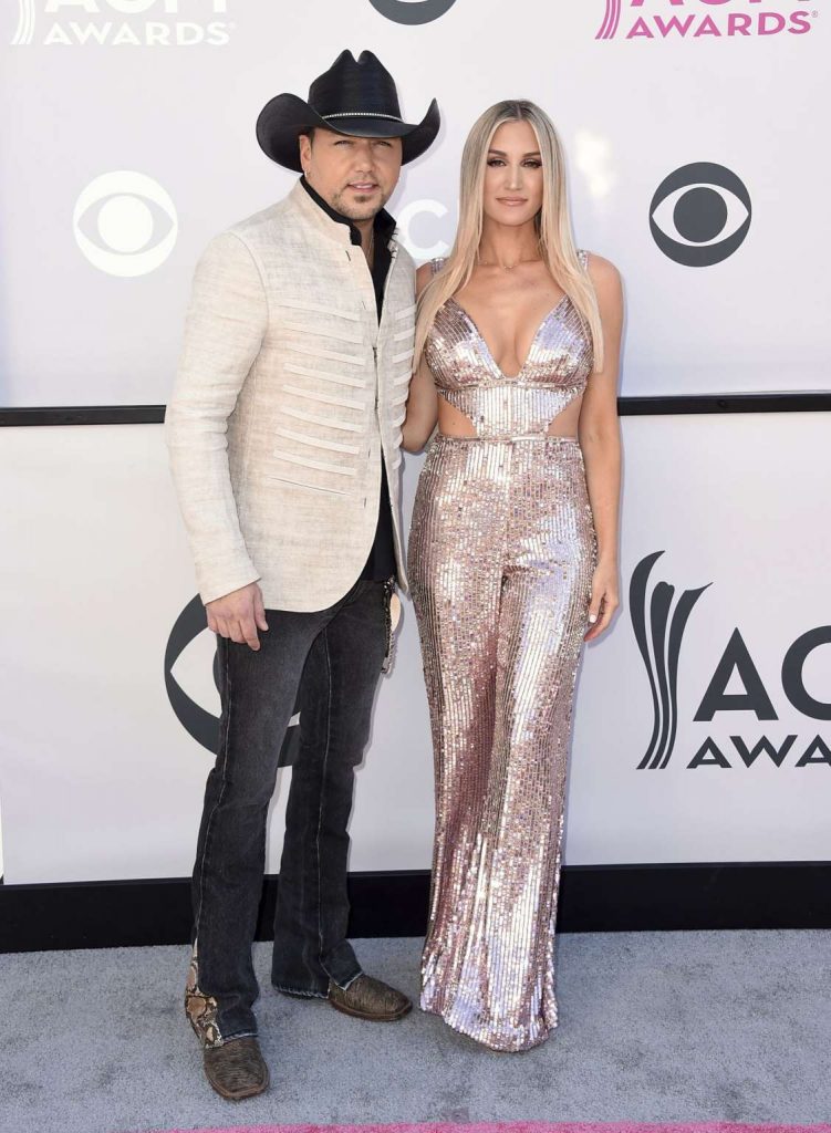 2017 acm awards red carpet