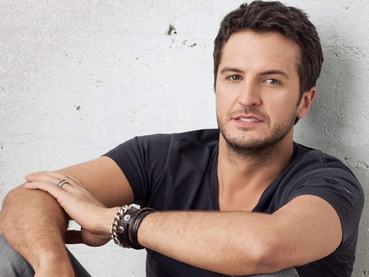 luke bryan first time hearing song on radio