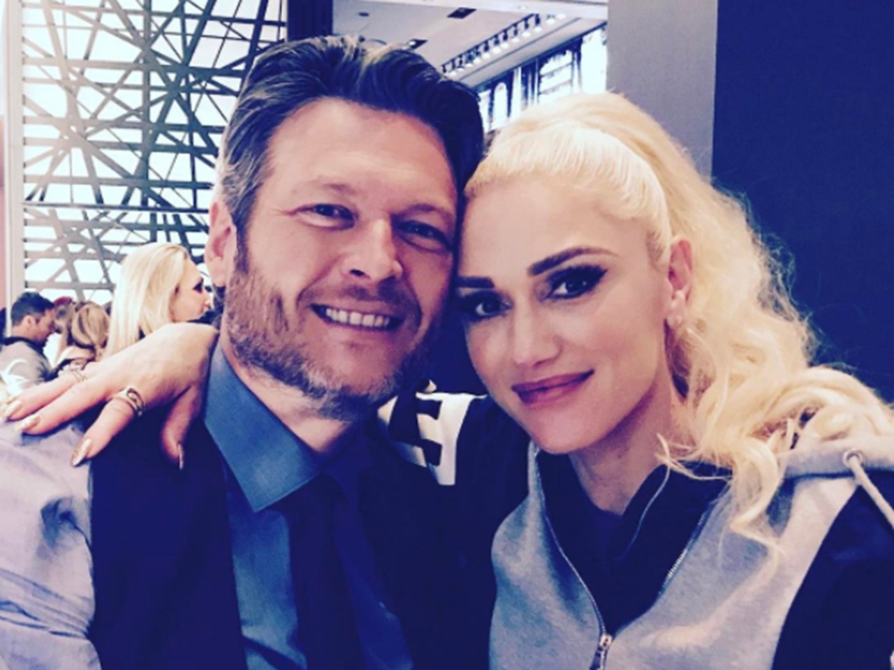 blake shelton gwen stefani clothing