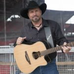 Garth Brooks to Open Mercedes Benz stadium in Atlanta