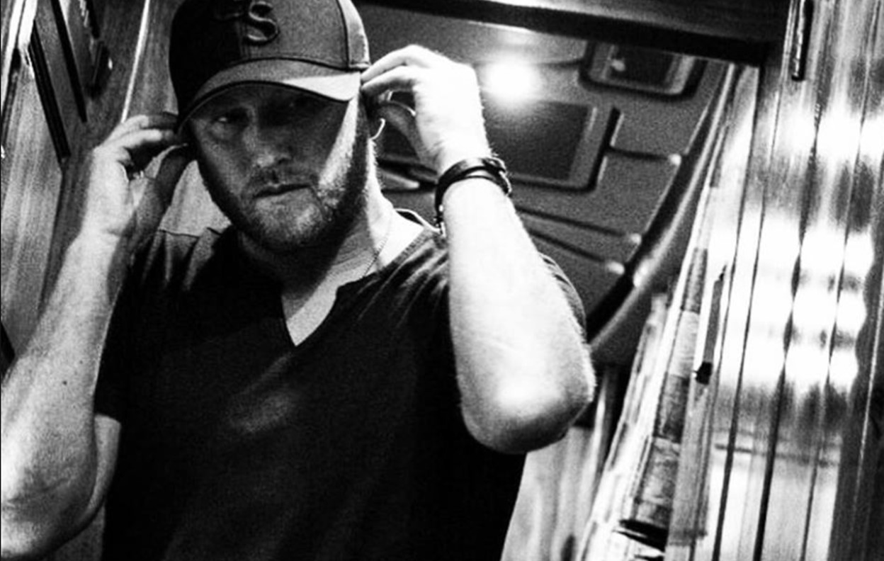 cole swindell stay downtown