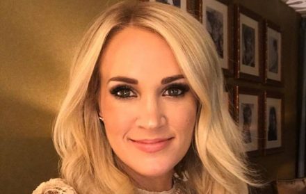 Carrie Underwood Has Surgery On Broken Wrist Carrie Underwood Has Surgery On Broken Wrist