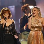 reba mcentire kelsea ballerini legends