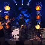 chris stapleton broken halos 2017 cma awards