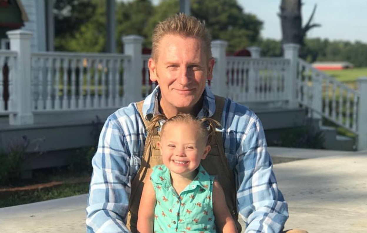 rory feek once upon a farm